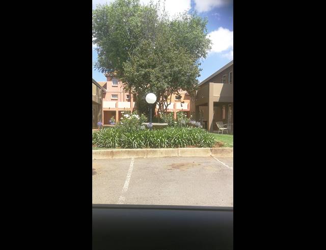 3 BEDROOM APARTMENT RENTED IN VERWOERDPARK